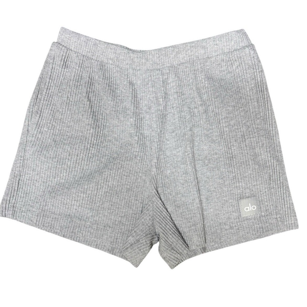 Alo Yoga High-Waist Muse Shorts Athletic Heather‎ Grey Women's Size Large
